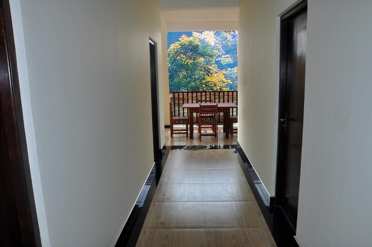 Hotel Pearl Gate チラウ エクステリア 写真